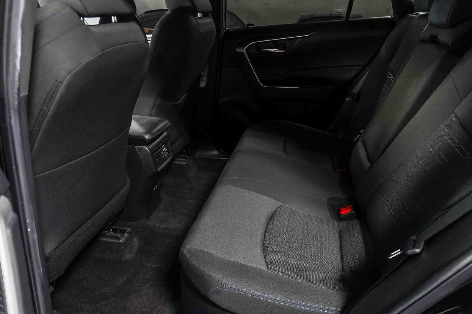Certified 2022 Toyota RAV4 SE w/ Convenience Package AWD/4WD image 22
