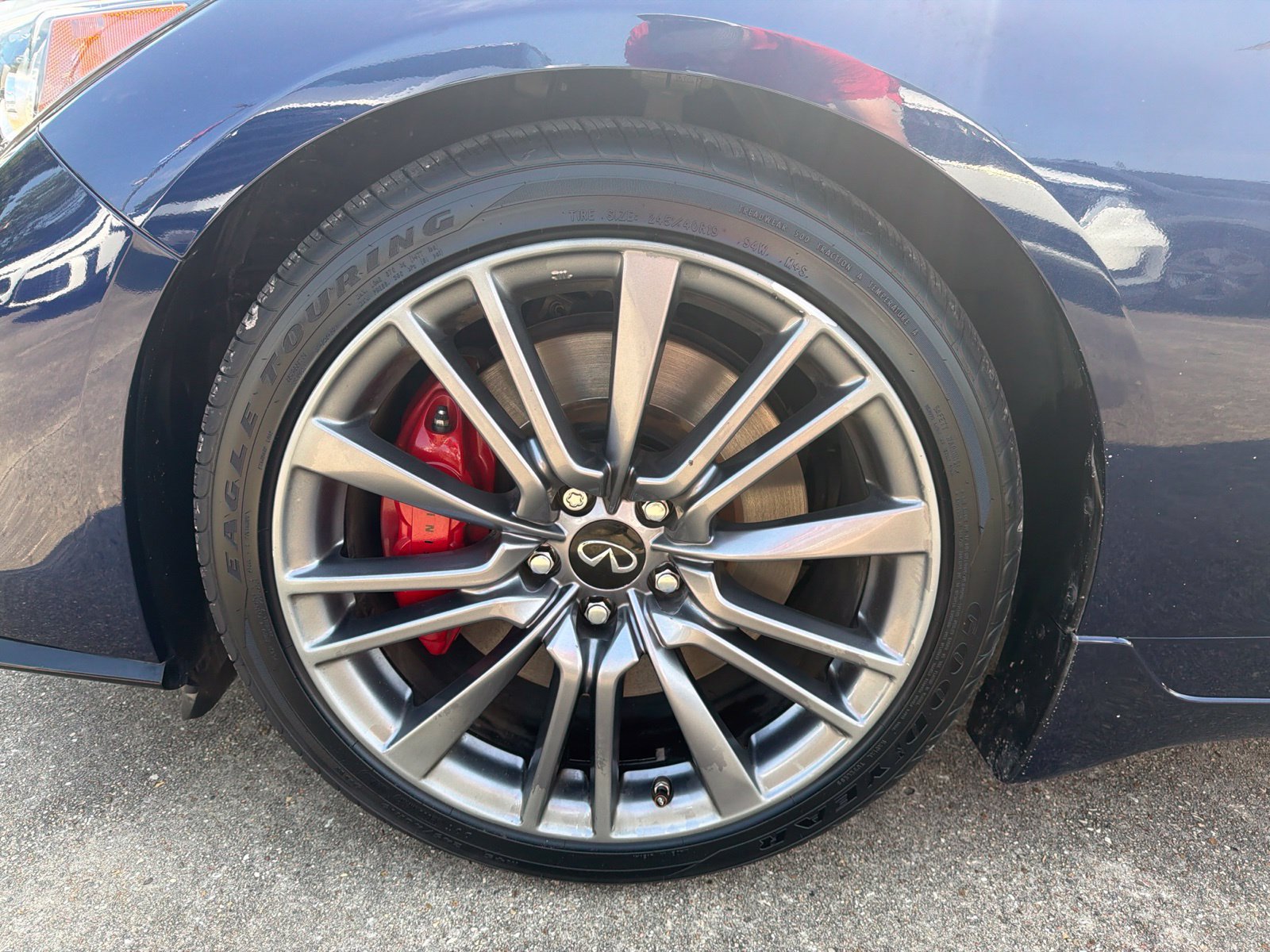 Used 2022 INFINITI Q50 Red Sport 400 w/ Carbon Fiber Package RWD image 7