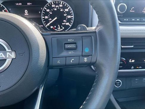 Certified 2023 Nissan Rogue SV w/ SV Premium B Package image 25