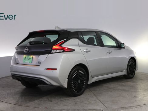 Used 2024 Nissan Leaf SV Plus FWD image 3