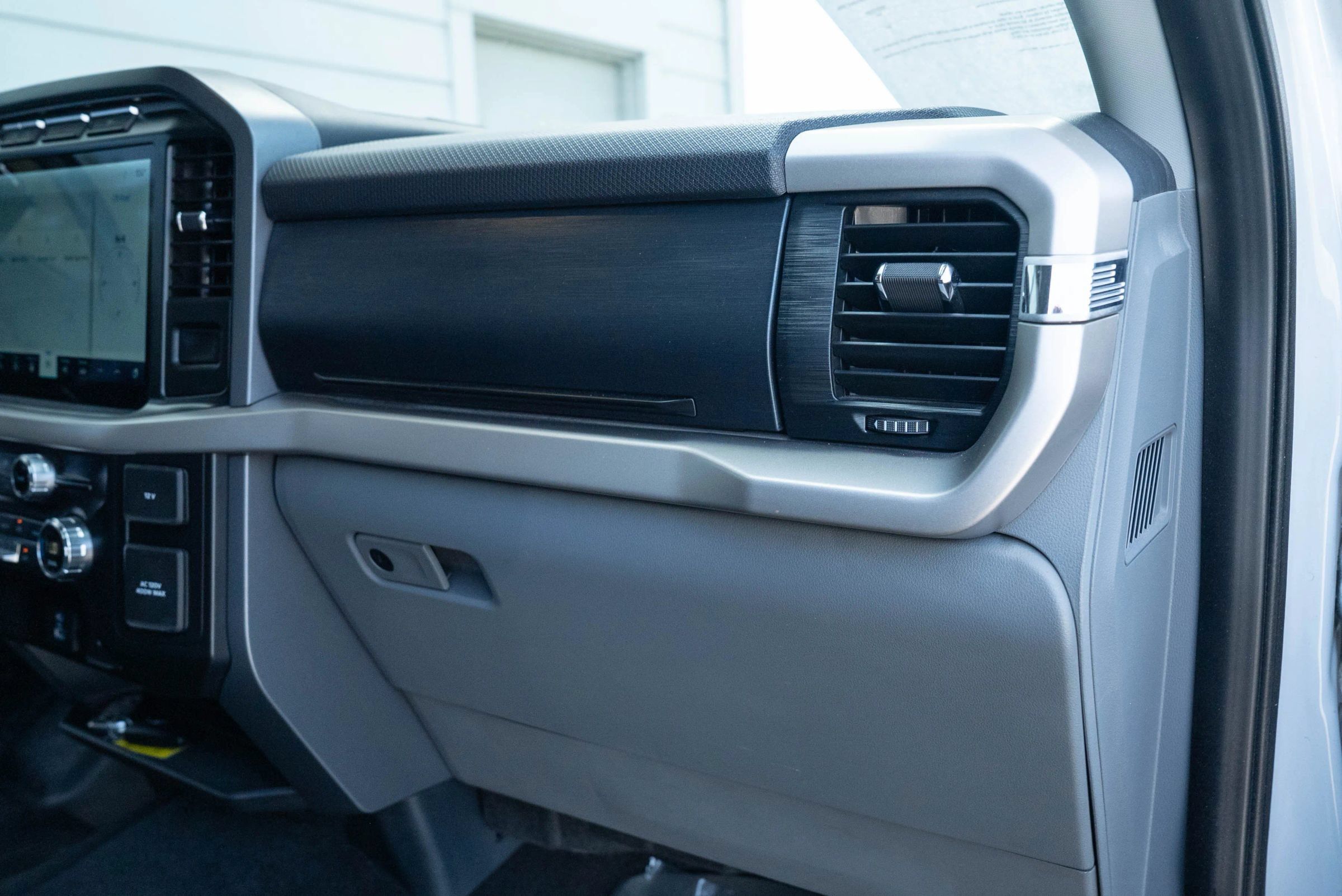 Used 2022 Ford F150 XLT AWD/4WD image 13