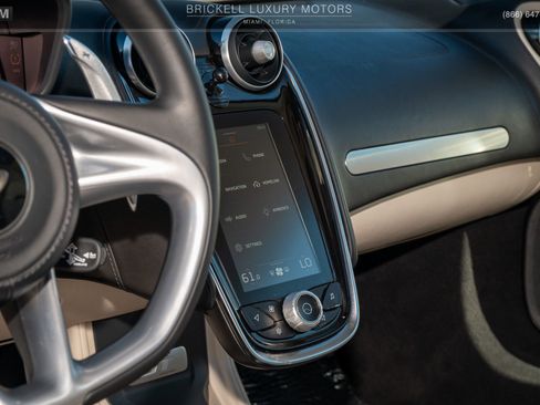 Used 2023 McLaren GT image 24