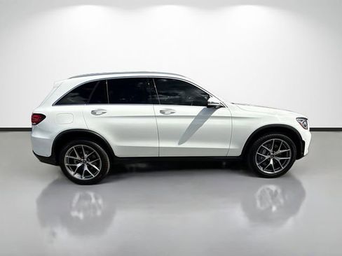 Used 2020 Mercedes-Benz GLC 300 4MATIC image 2