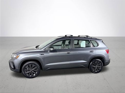 Certified 2023 Volkswagen Taos S image 10