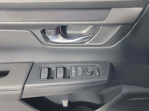 Certified 2024 Honda CR-V LX image 33