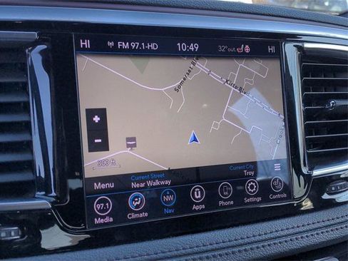 Certified 2020 Chrysler Pacifica Limited FWD image 31
