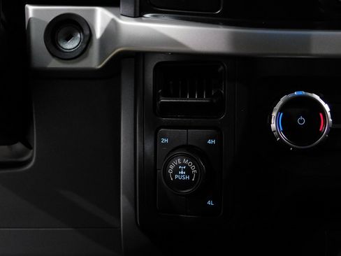 Used 2022 Ford F150 XLT w/ Equipment Group 301A Mid image 52