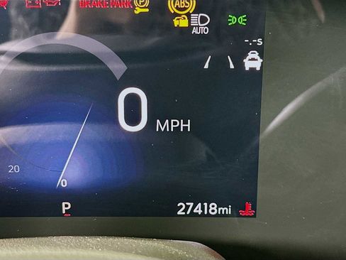 Used 2024 Buick Envista Sport Touring w/ Convenience I Package image 12