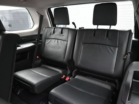 Used 2024 Toyota 4Runner Limited AWD/4WD image 33