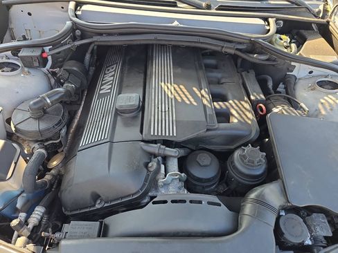 Used 2005 BMW 325Ci Convertible RWD image 42