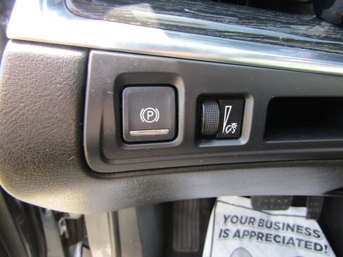 Used 2021 Cadillac XT5 Premium Luxury AWD/4WD image 25