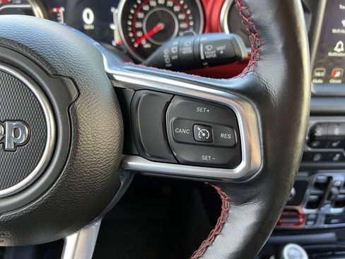Used 2021 Jeep Wrangler Unlimited Rubicon w/ Uconnect 4C Nav & Sound Group AWD/4WD image 29