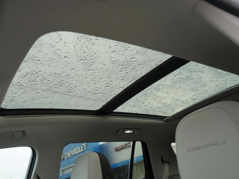 New 2026 GMC Terrain Denali image 11