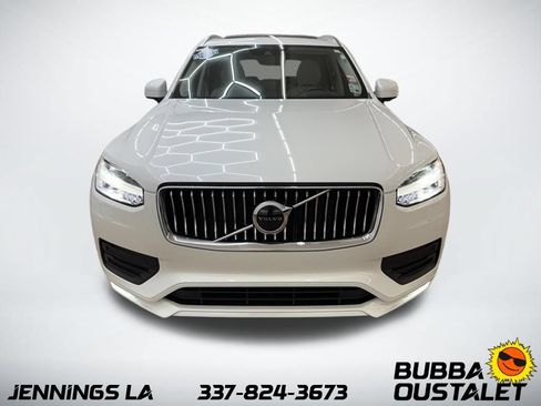 Used 2021 Volvo XC90 T5 Momentum w/ Climate Package AWD/4WD image 8