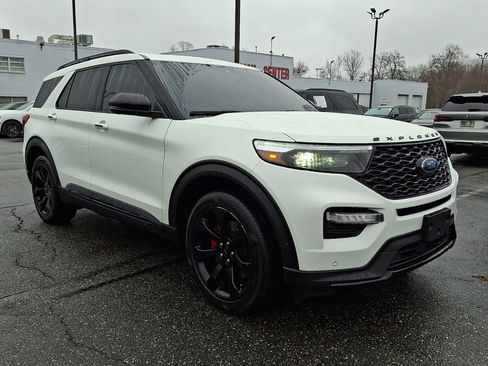 Used 2020 Ford Explorer ST w/ ST Street Pack image 7