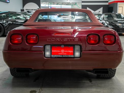 Used 1993 Chevrolet Corvette Convertible RWD image 47