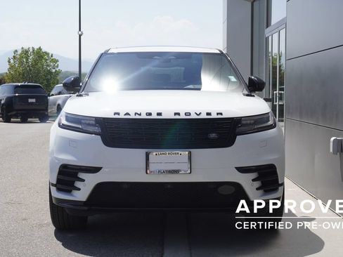 Used 2025 Land Rover Range Rover Velar Dynamic SE AWD/4WD image 5