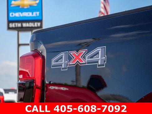 Used 2024 Ford F250 Lariat AWD/4WD image 12
