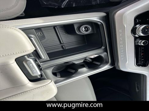 New 2026 Ford Expedition Max Active RWD image 31