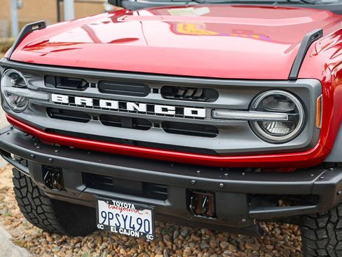 Used 2021 Ford Bronco Big Bend w/ Sasquatch Package AWD/4WD image 19