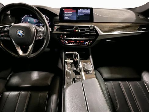 Used 2020 BMW 530i w/ Convenience Package RWD image 15