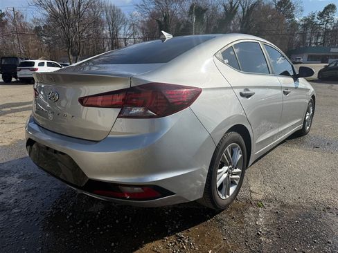 Used 2020 Hyundai Elantra SEL image 6