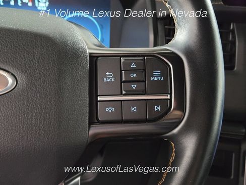 Used 2023 Ford Expedition Platinum AWD/4WD image 37