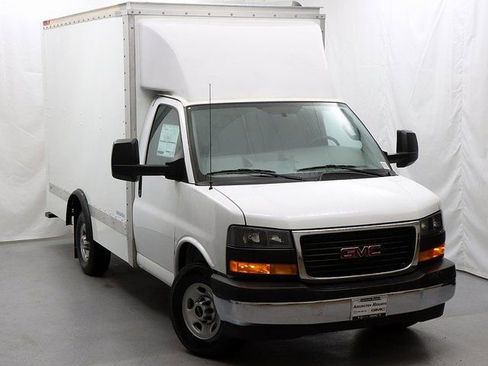 New 2024 GMC Savana 3500 w/ Power Convenience Package RWD image 1