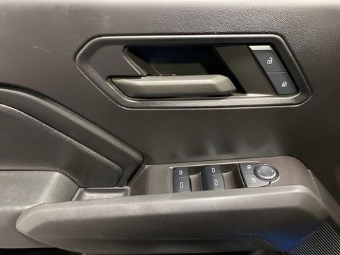 Used 2024 Chevrolet Colorado W/T w/ WT Convenience Package II AWD/4WD image 10