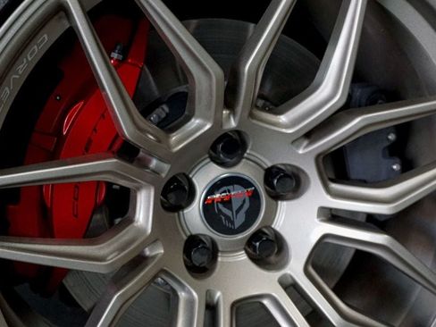 Used 2025 Chevrolet Corvette Z06 w/ Stealth Interior Trim Package RWD image 52