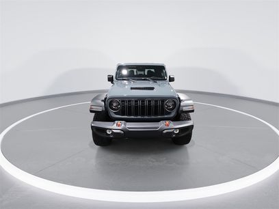 Used 2025 Jeep Gladiator Mojave w/ Convenience Group