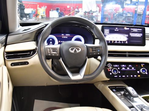 Used 2023 INFINITI QX60 Luxe w/ Vision Package AWD/4WD image 8