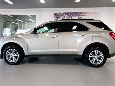 Used 2016 Chevrolet Equinox LT w/ Convenience Package image 3