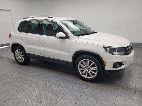 Used 2014 Volkswagen Tiguan SE FWD image 11
