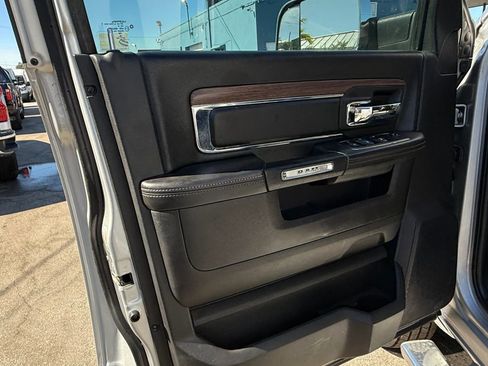 Used 2018 RAM 3500 Laramie image 11