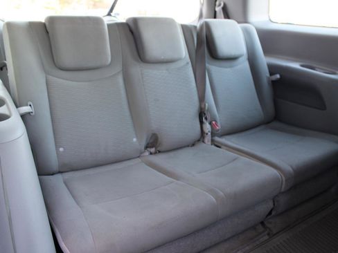 Used 2014 Nissan Quest S image 43