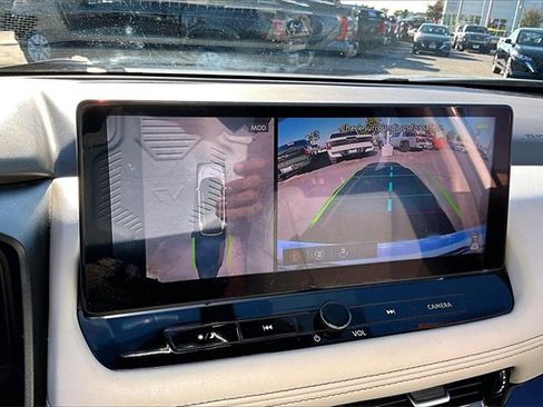 Certified 2024 Nissan Rogue SL w/ SL Premium Package image 14