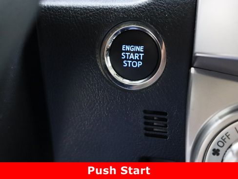 Used 2024 Toyota 4Runner SR5 image 18