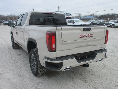 New 2026 GMC Sierra 1500 AT4 w/ AT4 Premium Package image 9