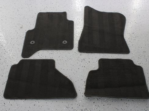 Used 2018 Cadillac Escalade Luxury image 93