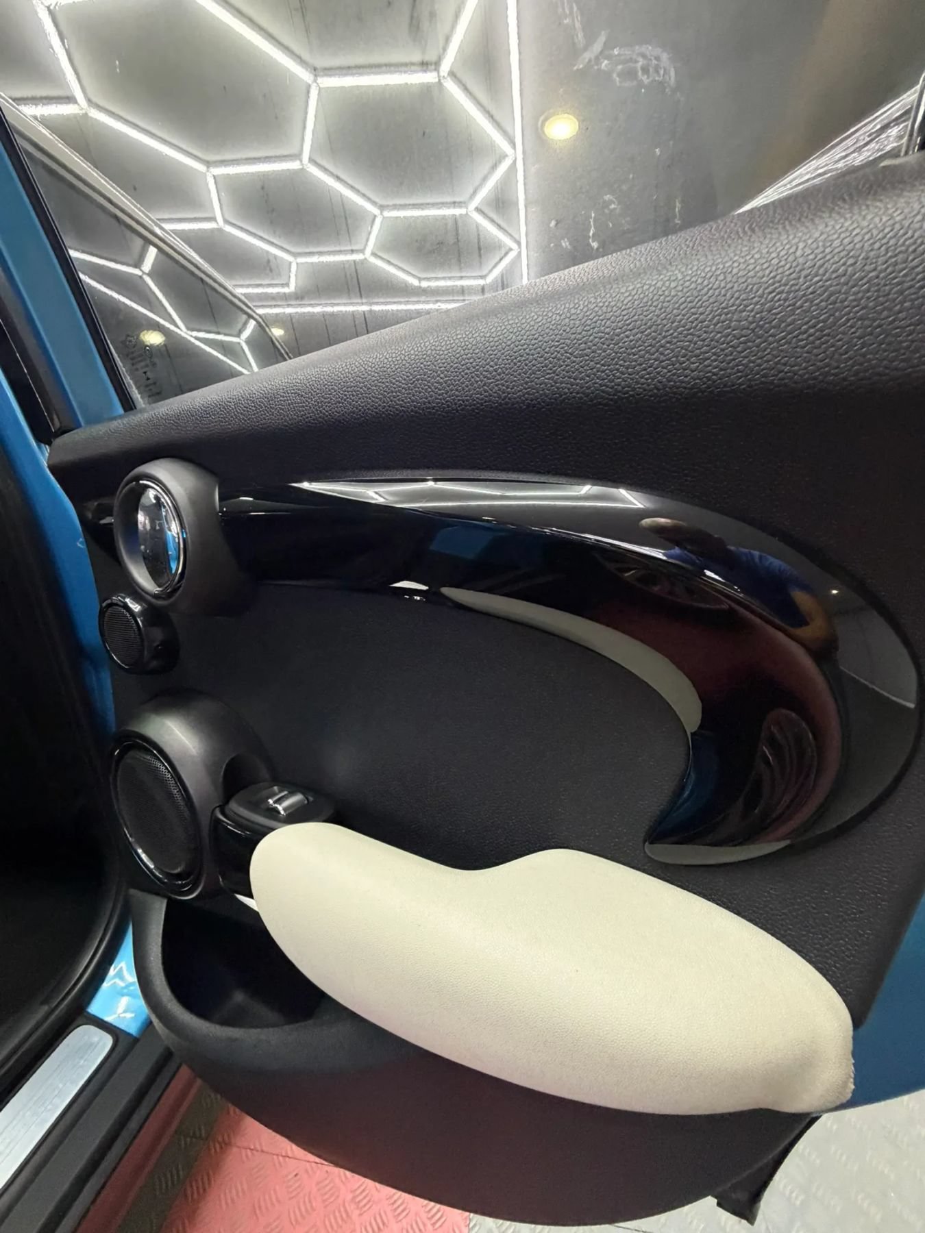 Used 2016 MINI Cooper S FWD image 26