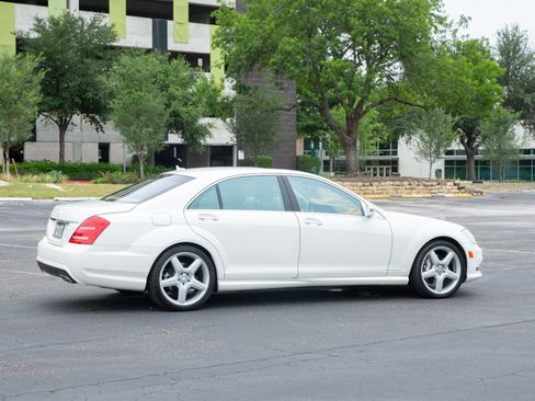 Used 2013 Mercedes-Benz S 550 image 6