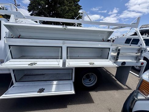 Used 2024 Ford F350 XL w/ XL Chrome Package AWD/4WD image 15