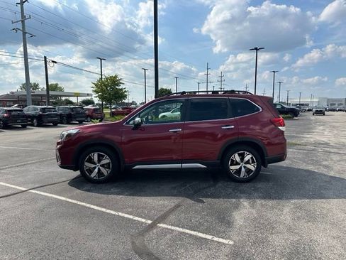 Used 2019 Subaru Forester Touring AWD/4WD image 4