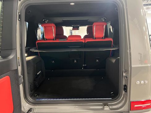 Used 2021 Mercedes-Benz G 63 AMG 4MATIC w/ Seat Comfort Package image 33
