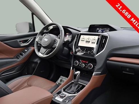 Used 2023 Subaru Forester Touring image 21