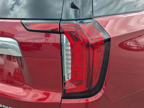 Certified 2024 GMC Yukon Denali w/ Max Trailering Package AWD/4WD image 12