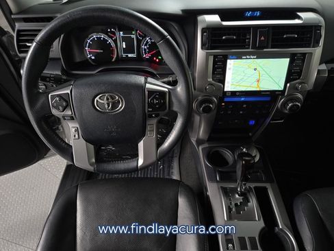 Used 2021 Toyota 4Runner Limited image 15