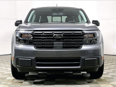 Used 2024 Ford Maverick Lariat w/ Black Appearance Package image 3