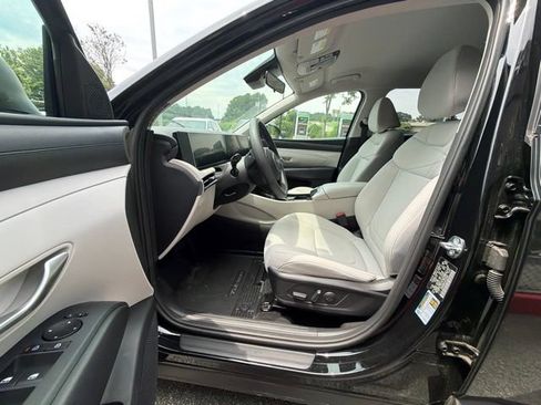 Used 2025 Hyundai Tucson SEL FWD image 5
